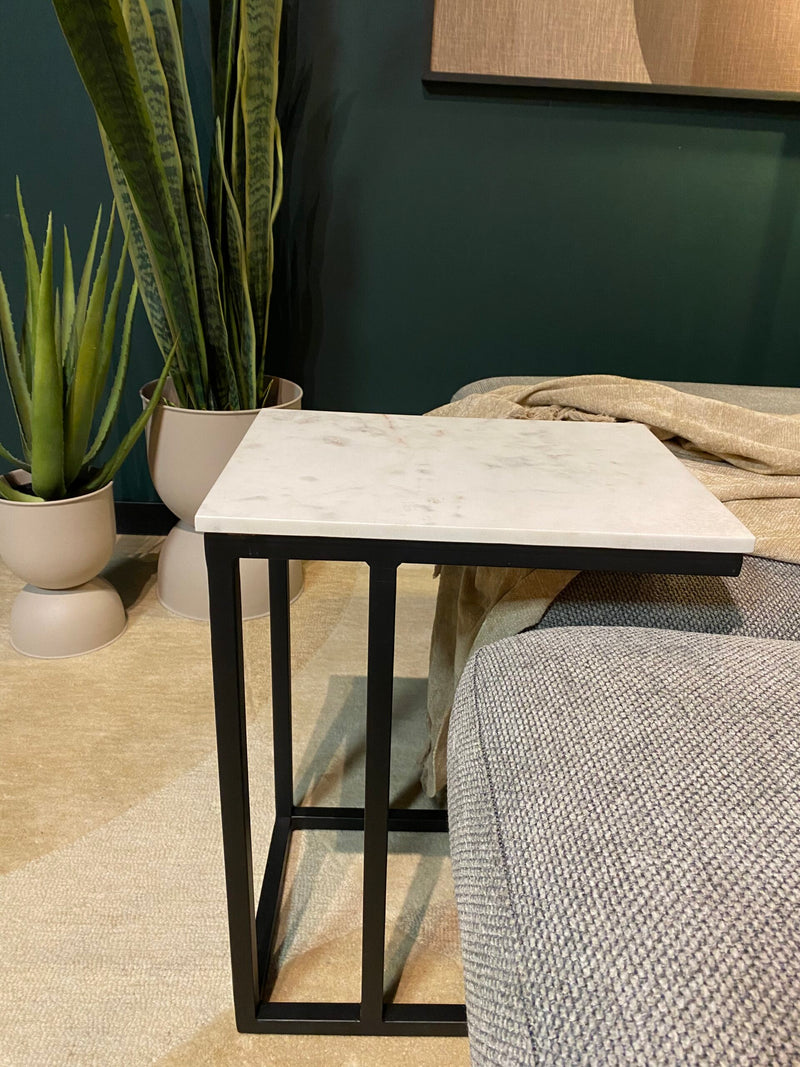Slider Slider Nova White Marble