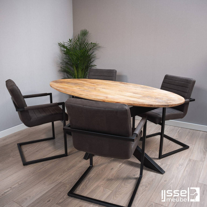 Eettafel Rockingham | Mango | Ovaal | Matrixpoot | 240x110cm