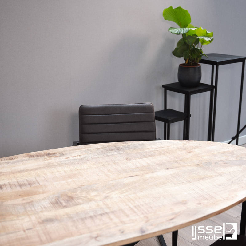 Eettafel Rockingham | Mango | Ovaal | Matrixpoot | 240x110cm
