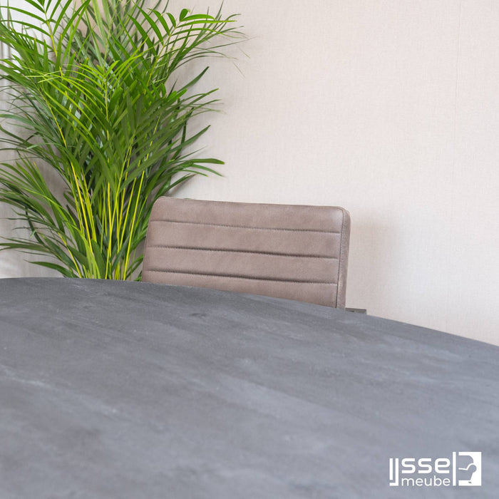 Eettafel Gladstone Black | Mangohout | Ovaal | Matrixpoot