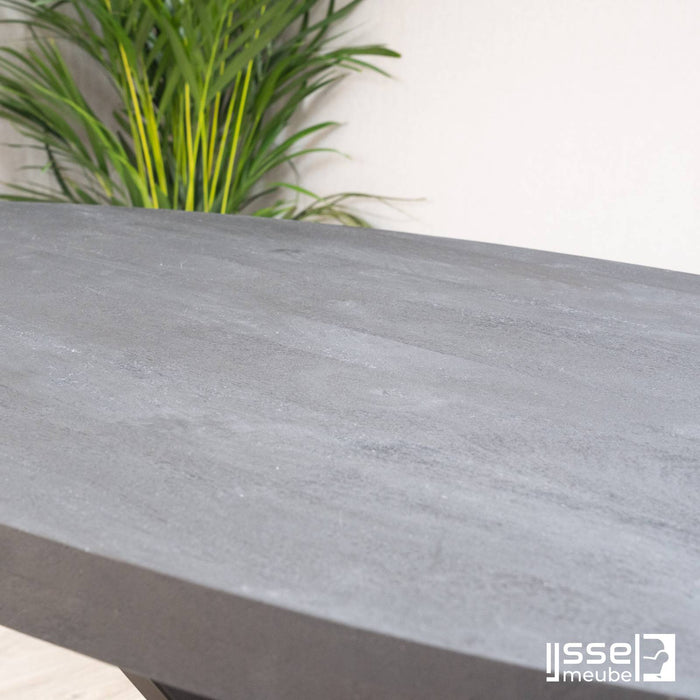 Eettafel Gladstone Black | Mangohout | Ovaal | Matrixpoot