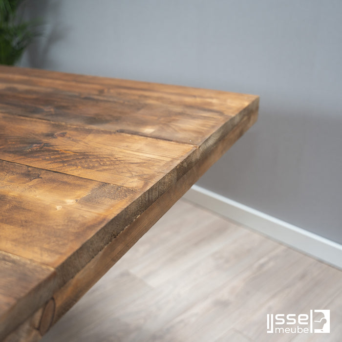 Eettafel Rockhampton Licht | Rechthoek | Matrixpoot | Vurenhout