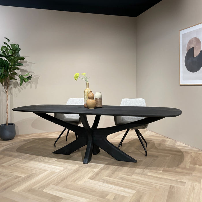 Eettafel Montreaux Black | Hardhout | Deens ovaal | Ypsilonpoot