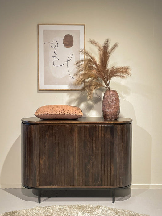Noor Walnut | 115 x 81 cm | 115cm